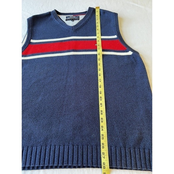 Men’s Tommy Hilfiger XL Cotton Sweater Vest Red White V Neck Striped Golf - Picture 2 of 5